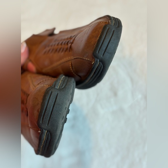 St. John's Bay Fisherman Sandals - Size 11 - Picture 9 of 12